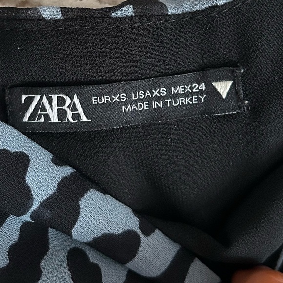 Zara Print Top - Picture 6 of 6